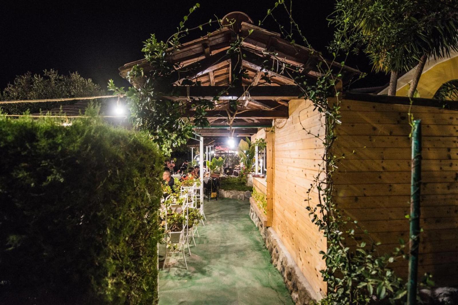 B&B Casa Cosmano Brancaleone Marina Bagian luar foto